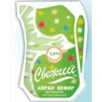 Кефир ТМ Свежий, 2,5% 750г