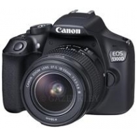 Цифровая зеркальная фотокамера Canon EOS 1300D EF-S18-55 III Kit