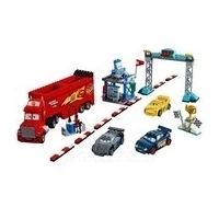 LEGO: Финальная гонка Флорида 500